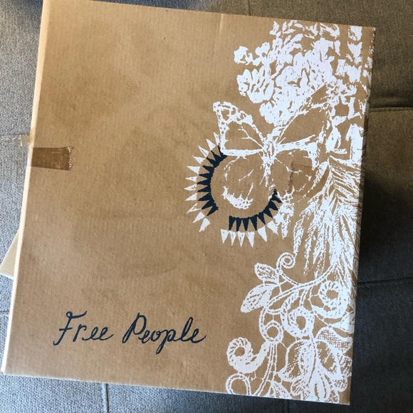 Free People crochet beau boot EUC - Picture 8 of 8